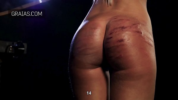 Harte Auspeitschung für blonde Schlampe